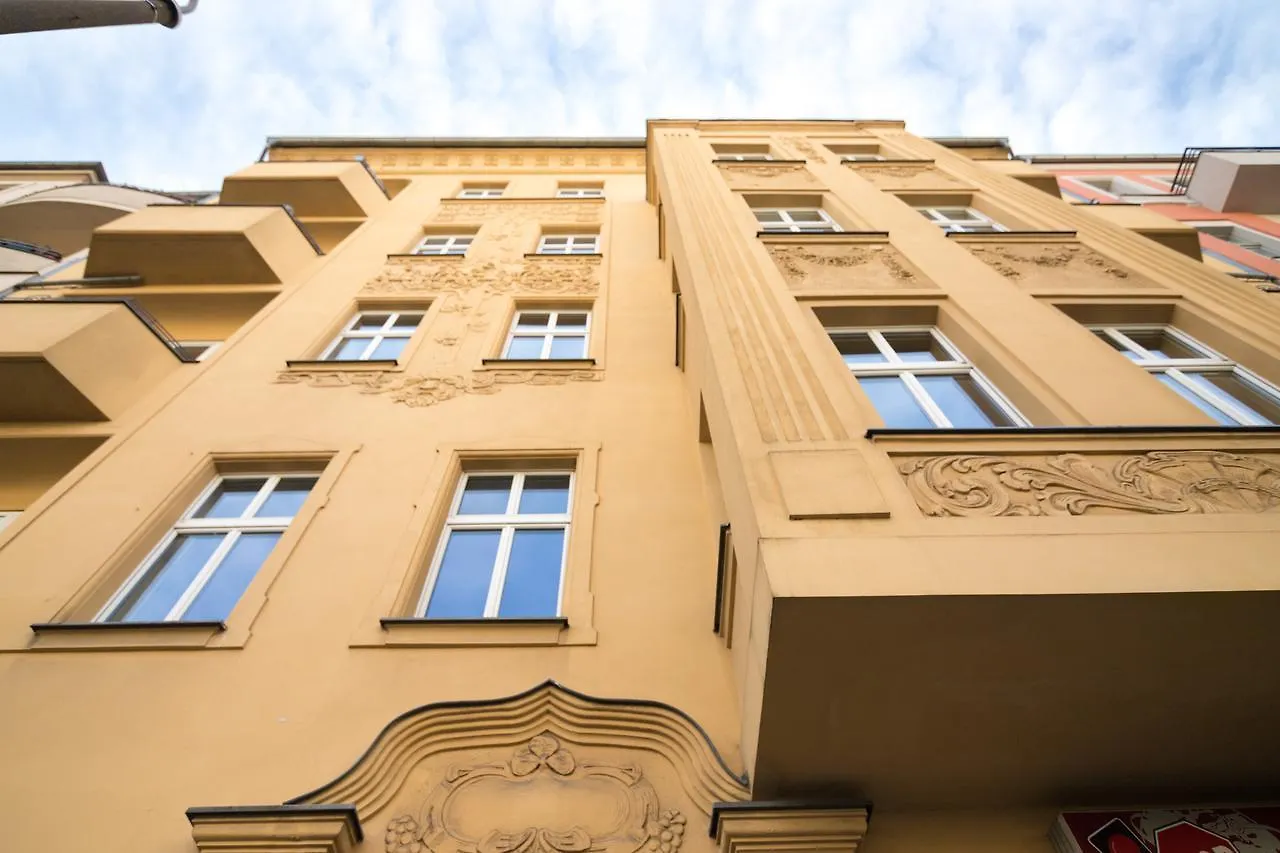 Pension Marie Prenzlauer Berg Берлин Германия